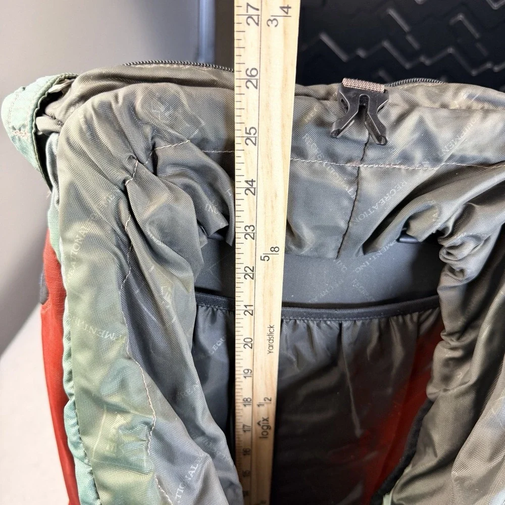 REI Ridgeline Internal Frame Hiking Backpack Camping Trekking Orange Green
